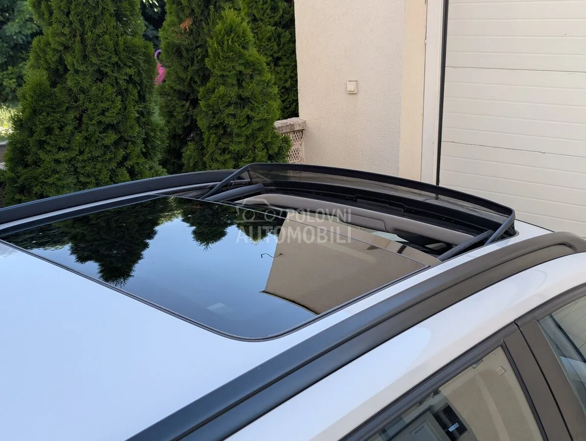 BMW X1 2012 photo 5
