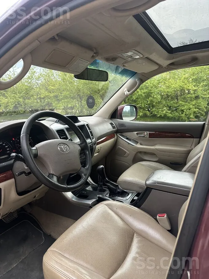 Toyota Land Cruiser 2007 photo 5