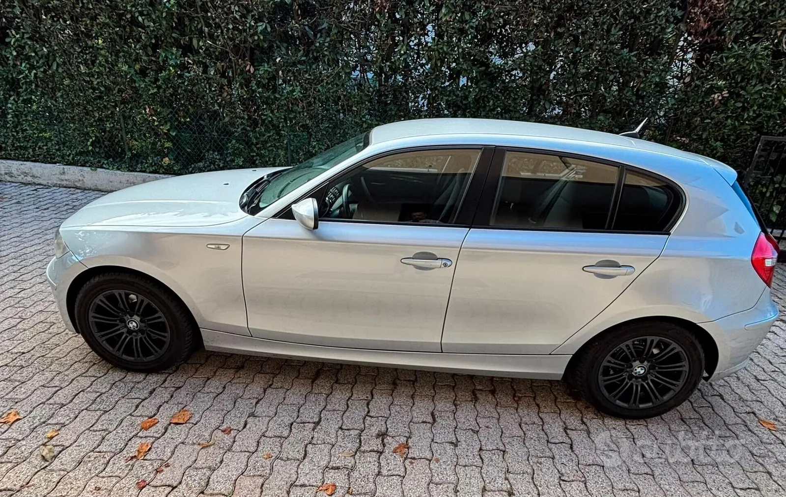 BMW 1 Series 2009 photo 4