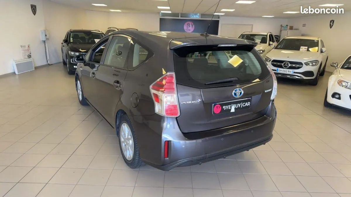 Toyota Prius 2020 photo 3