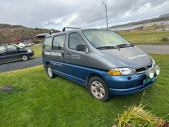 Toyota Hiace