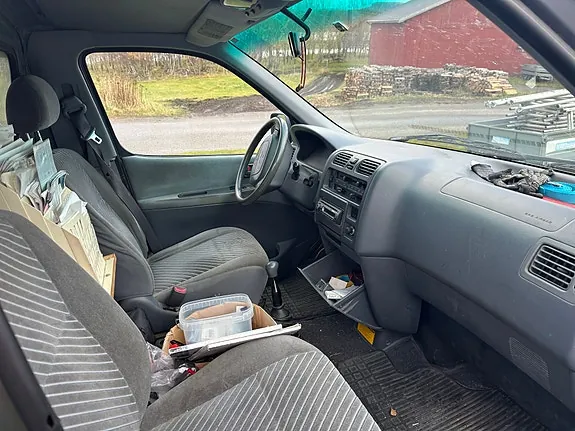 Toyota Hiace 1996 photo 5
