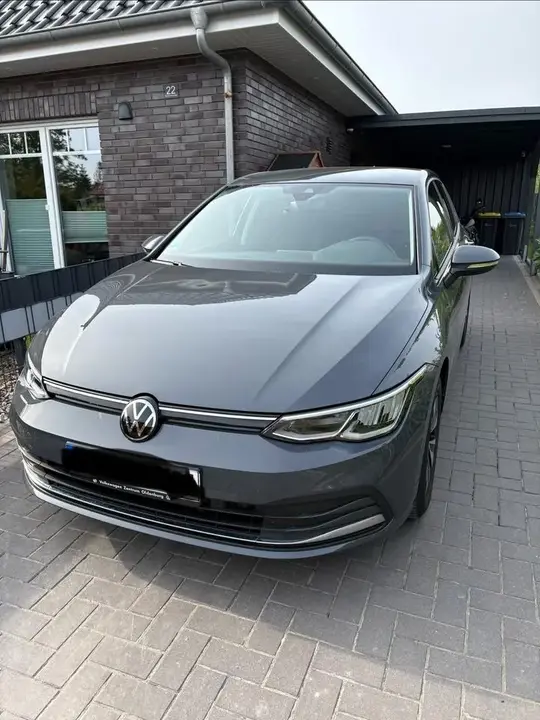 Volkswagen Golf 8