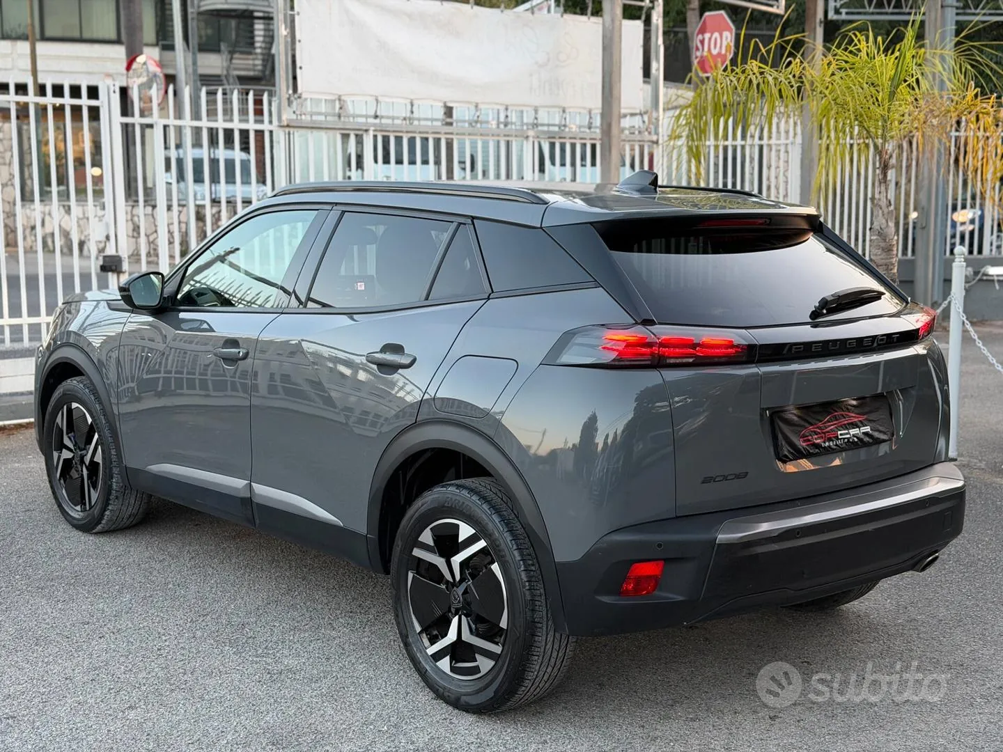 Peugeot 2008 2023 photo 3
