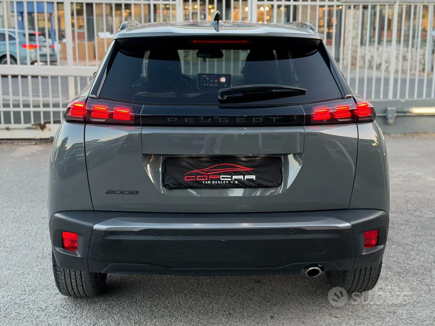 Peugeot 2008 2023 photo 4