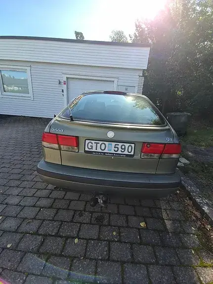 Saab 9-3 1999 photo 2