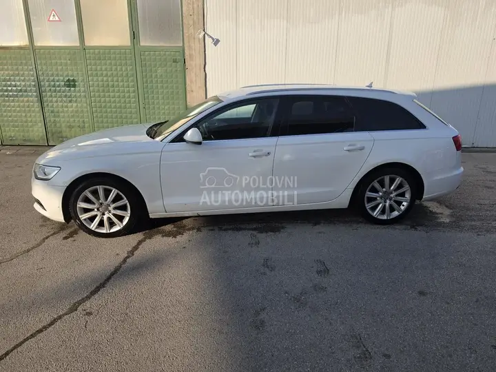 Audi A6 2011 photo 2