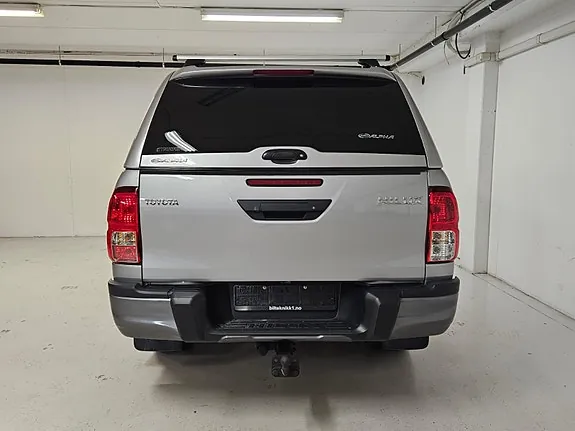 Toyota Hilux 2020 photo 4