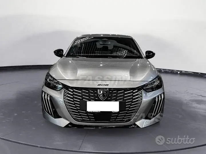 Peugeot 208 2025 photo 2