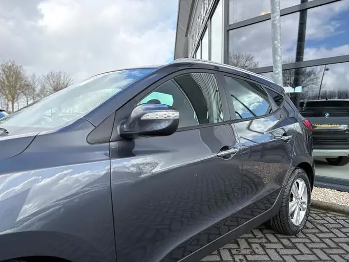 Hyundai Ix35 2010 photo 2