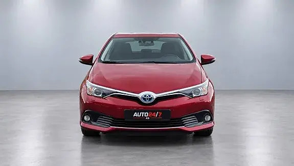 Toyota Auris 2018 photo 3