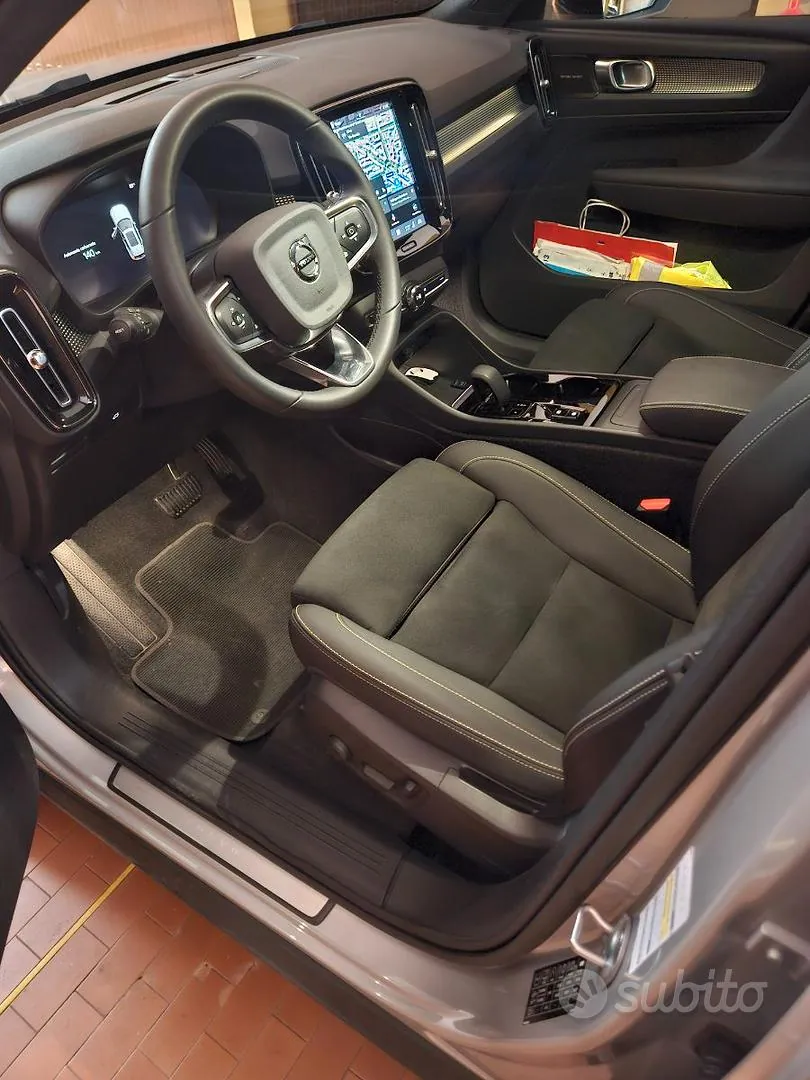 Volvo Xc40 2022 photo 5
