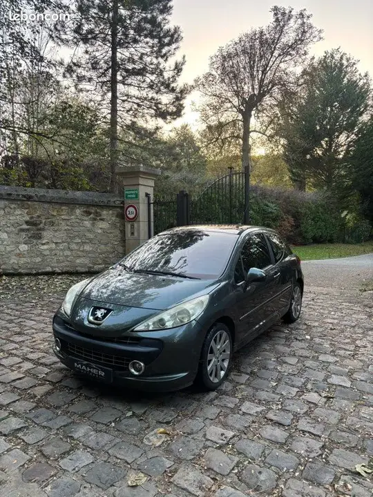 Peugeot 207