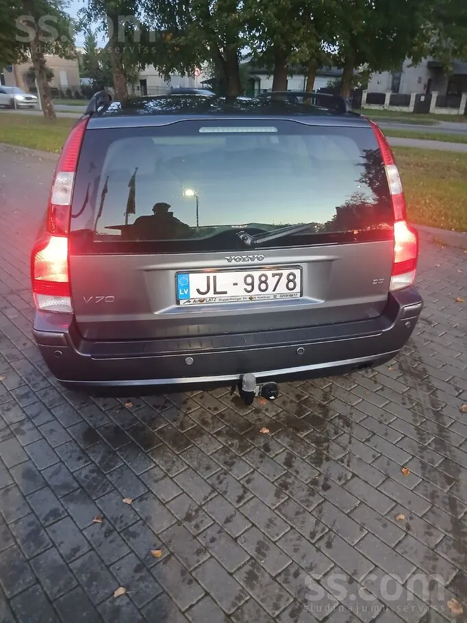 Volvo V70 2007 photo 4