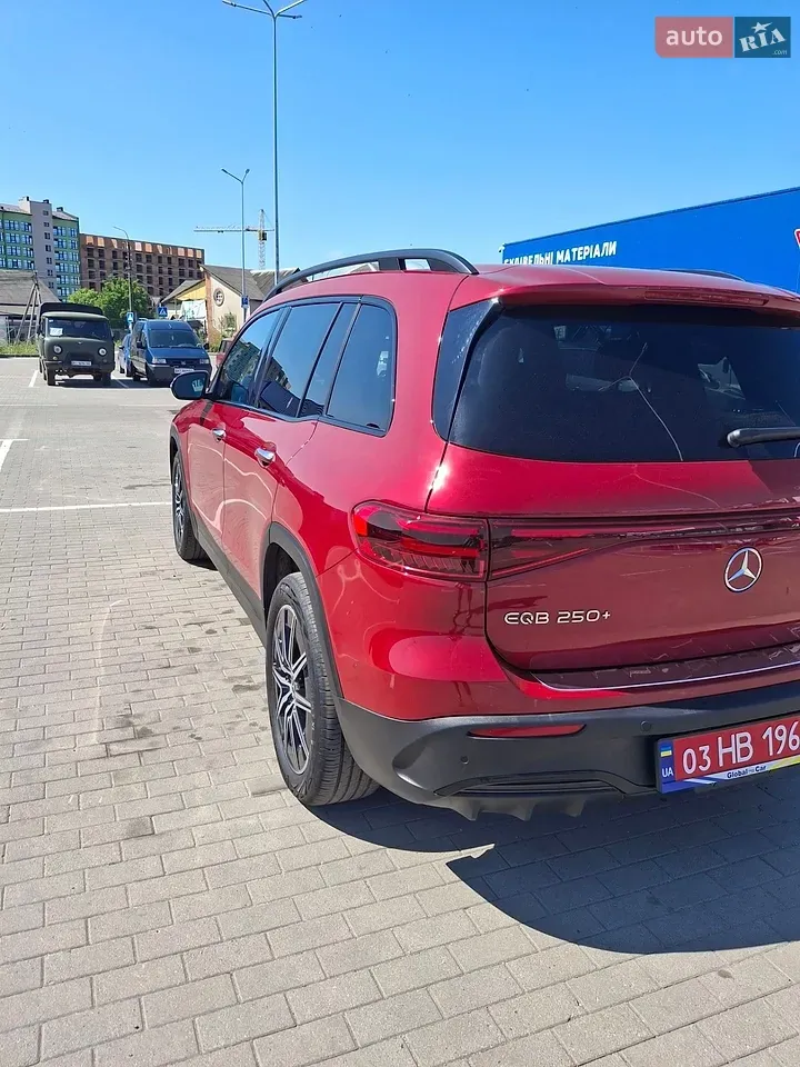 Mercedes-Benz Eqb 2024 photo 5