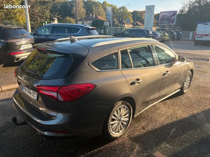 Ford Focus 2020 photo 3