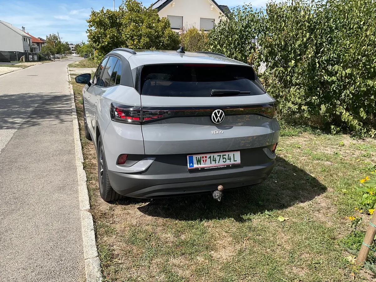 Volkswagen Id.4 2021 photo 3