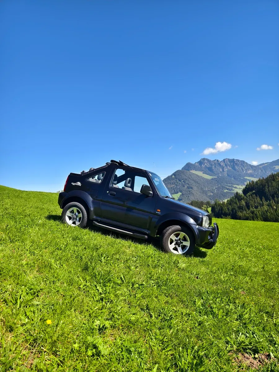 Suzuki Jimny 2005 photo 2