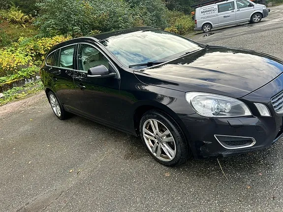 Volvo V60 2011 photo 5
