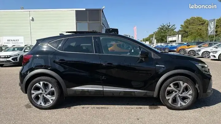 Renault Captur 2023 photo 4