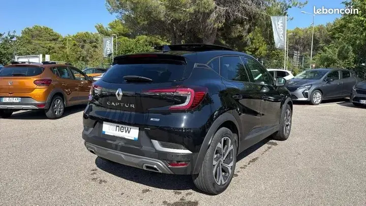 Renault Captur 2023 photo 5