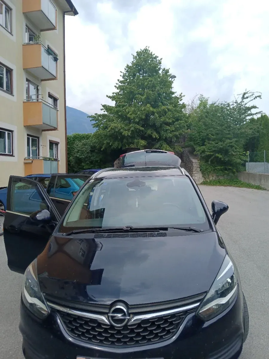 Opel Zafira Tourer