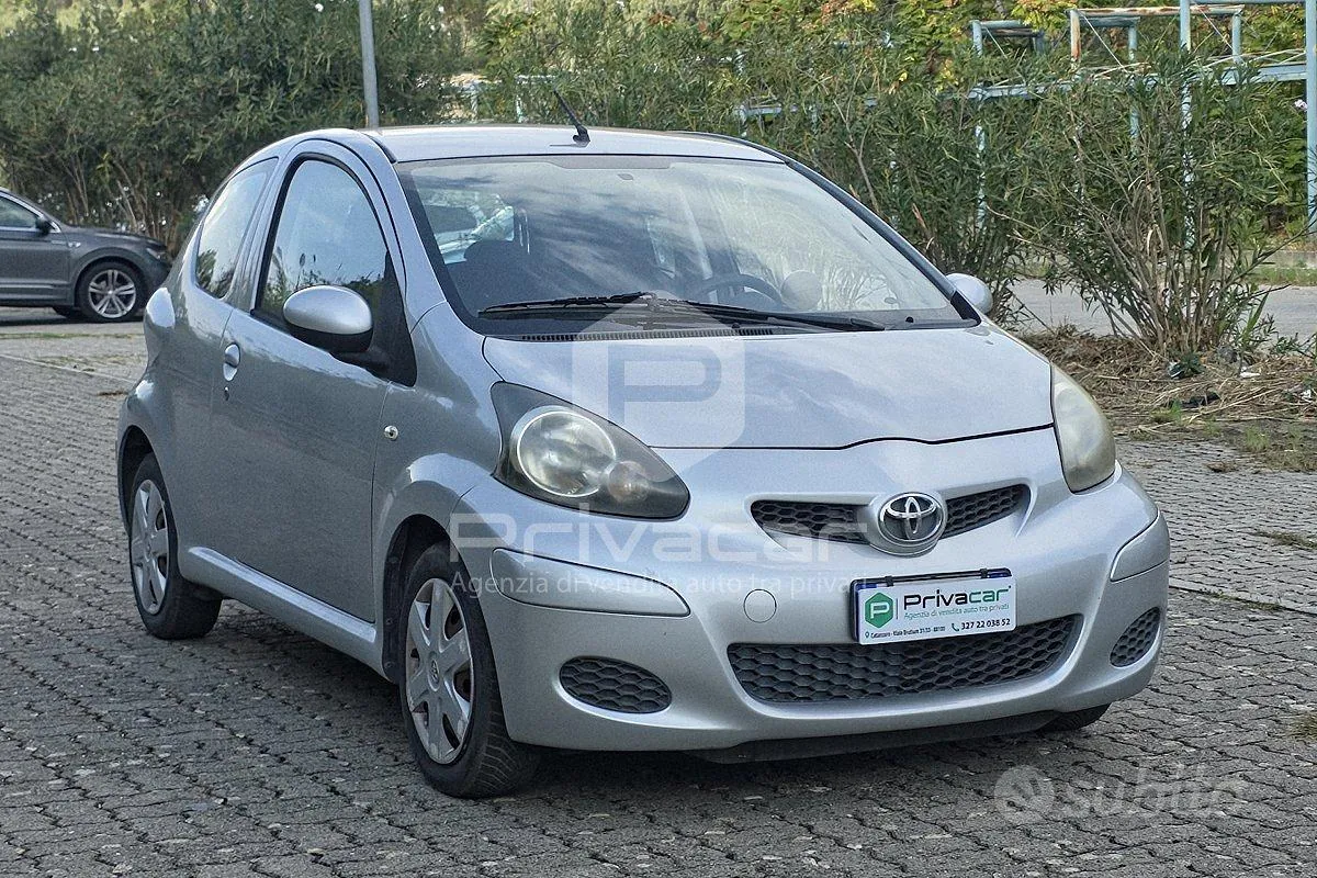 Toyota Aygo 2010 photo 3