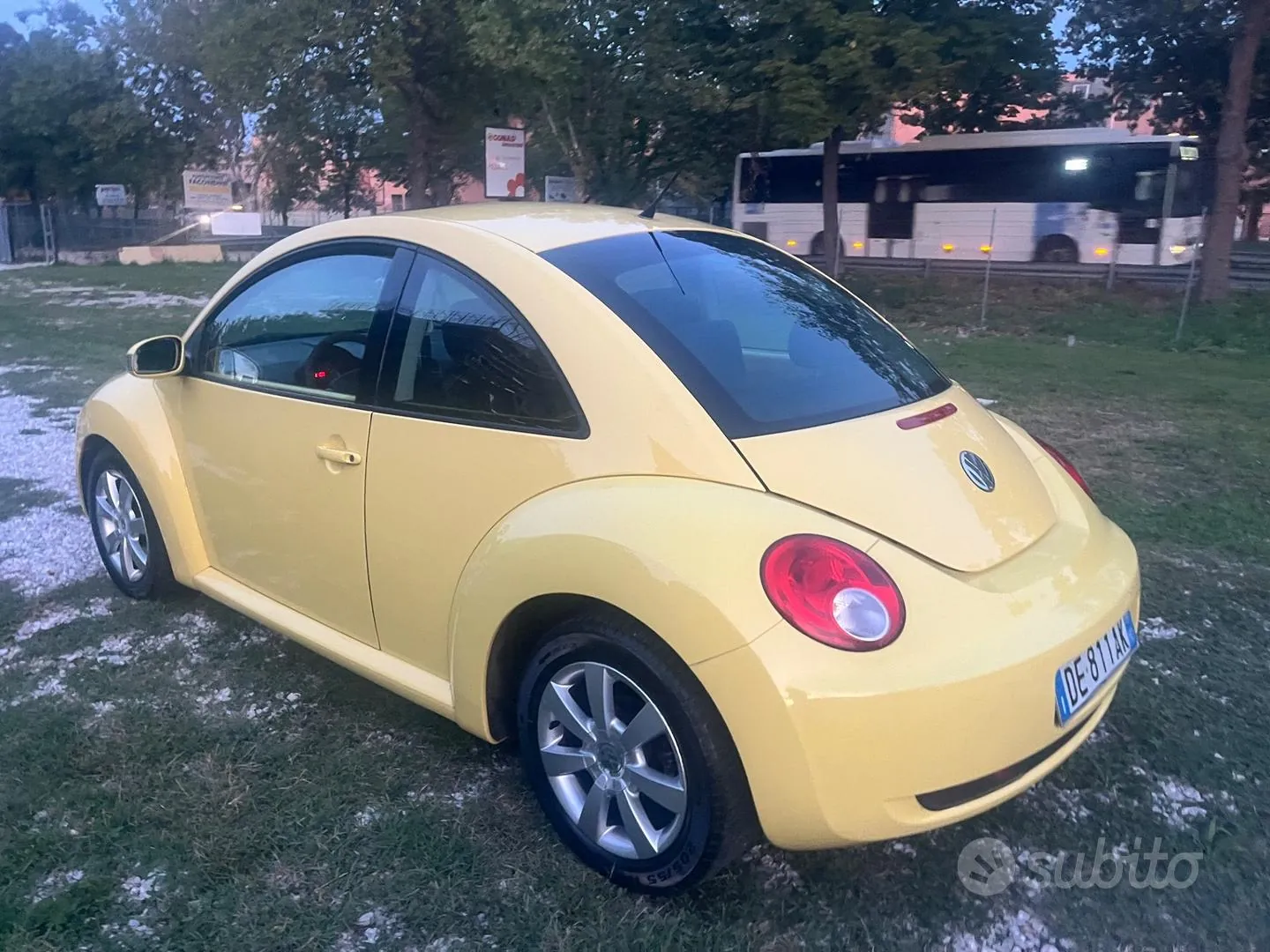 Volkswagen New Beetle 2006 photo 5