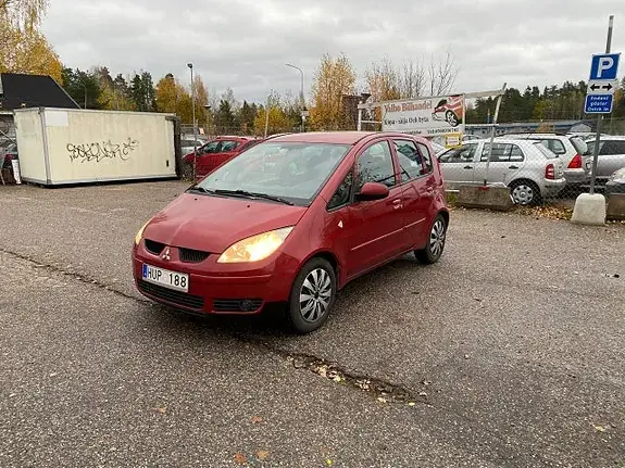 Mitsubishi Colt 2008 photo 2