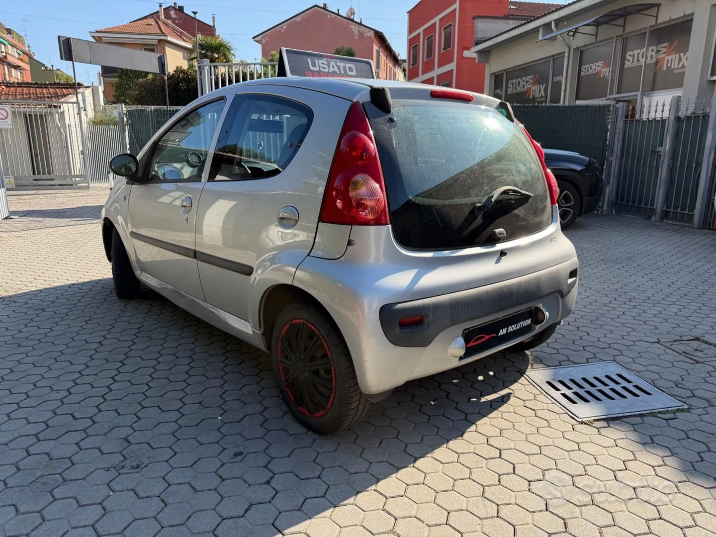 Peugeot 107 2008 photo 4