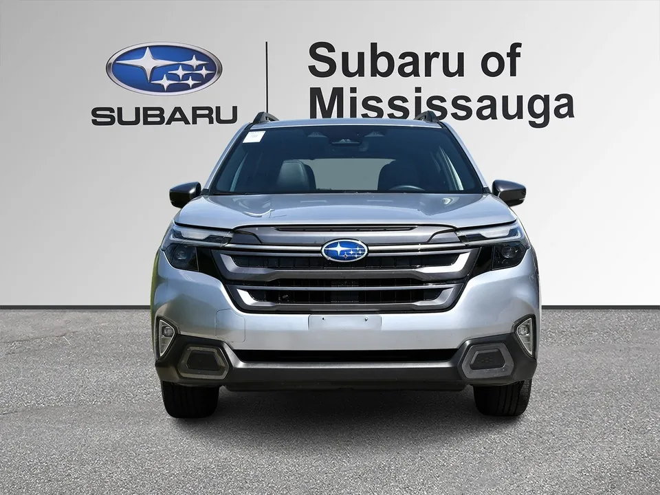 Subaru Forester 2025 photo 2