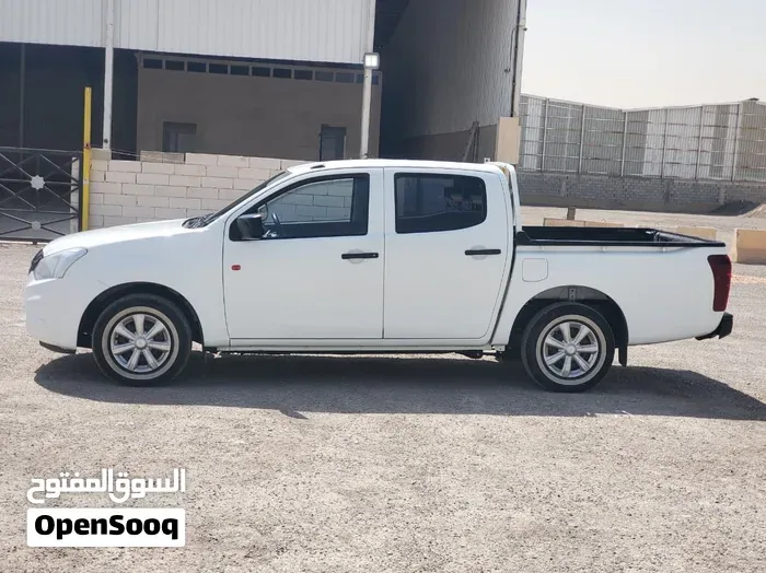 Isuzu D-Max 2022 photo 4