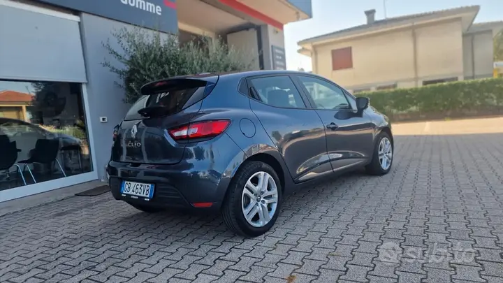 Renault Clio 2020 photo 2