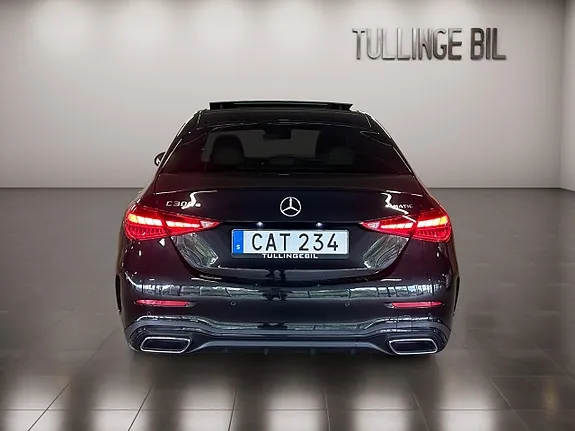 Mercedes-Benz C300 E 2023 photo 4