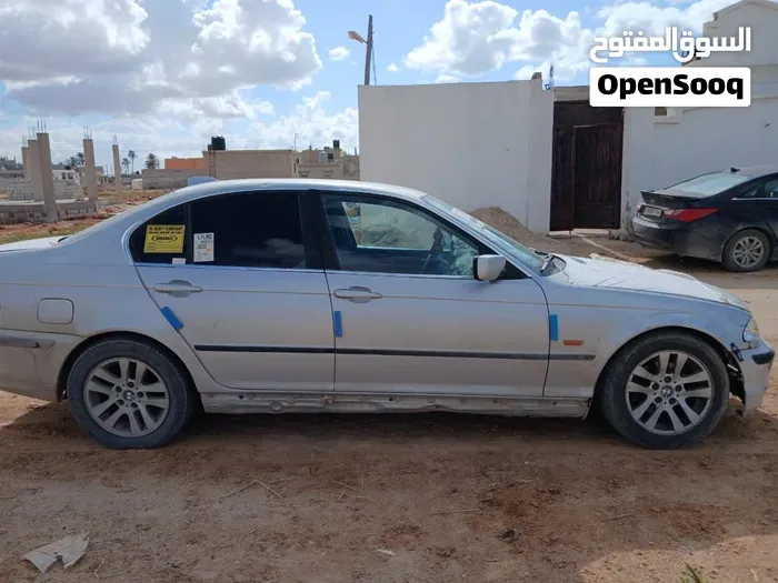 BMW 3 Series 2003 photo 2