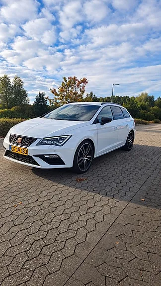 Seat Leon 2019 photo 3