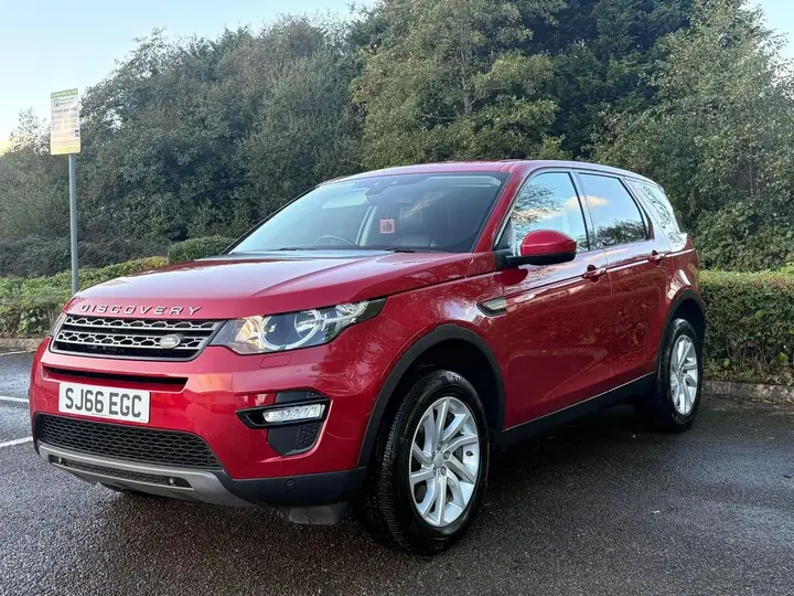 Land Rover Discovery Sport 2016 photo 3