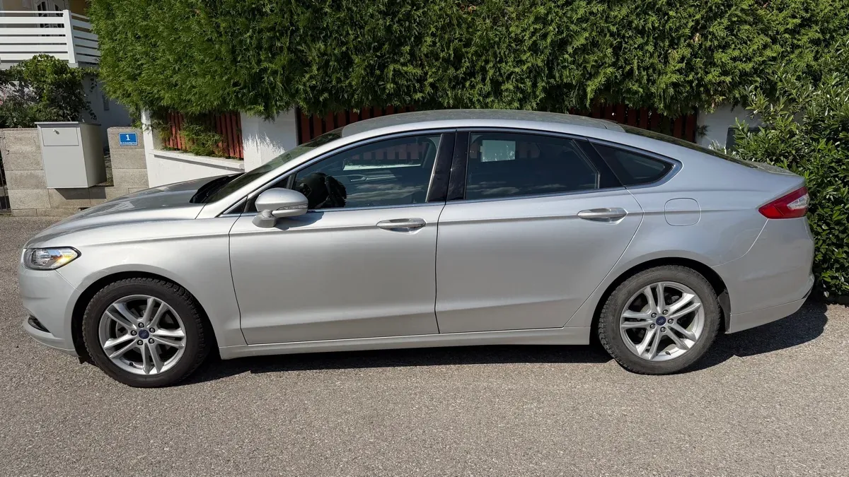 Ford Mondeo 2016 photo 2