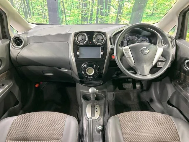 Nissan Note 2016 photo 2