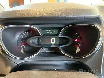 Renault Captur 2019 photo 2