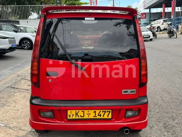 Perodua Kenari 2007 photo 2