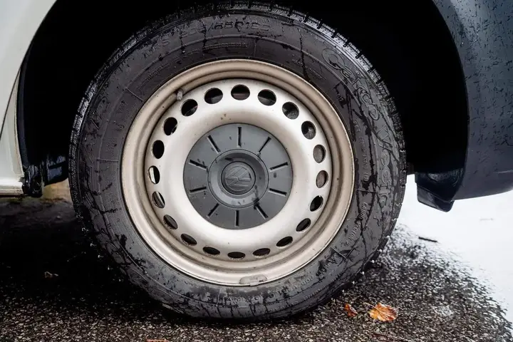 Volkswagen Transporter 2022 photo 3