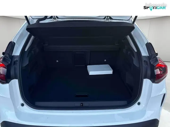 Citroen C4 2023 photo 5
