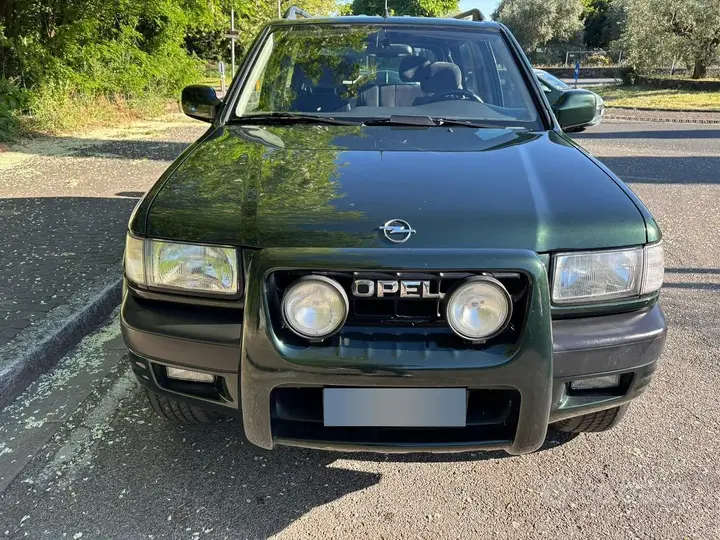 Opel Frontera