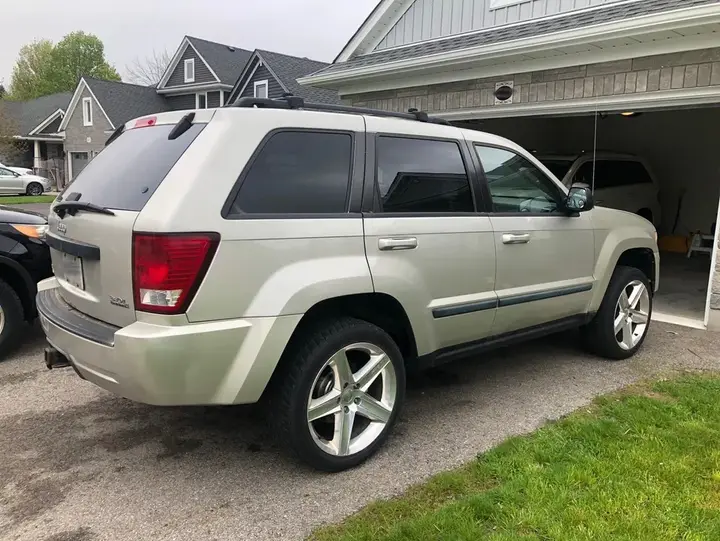Jeep Grand Cherokee 2008 photo 3