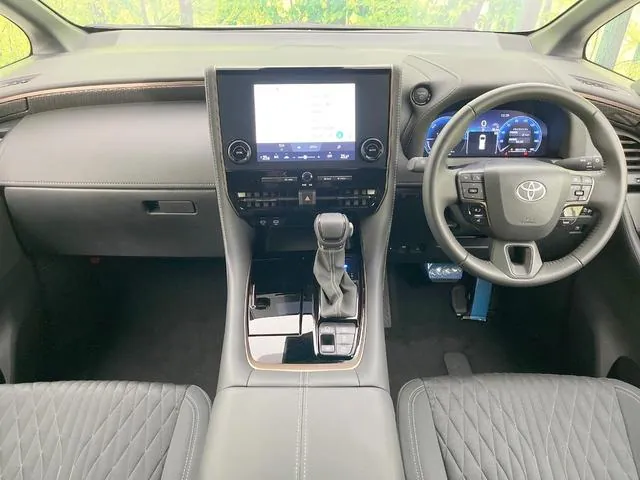 Toyota Alphard Hybrid X 2025 photo 2