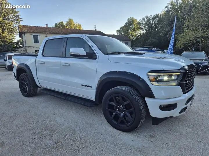 Dodge Ram 2023 photo 2