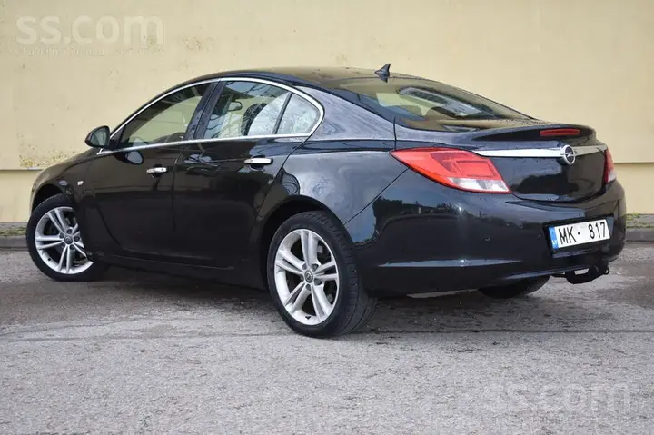 Opel Insignia 2011 photo 2