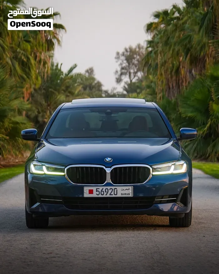 BMW 5 Series 2022 photo 2