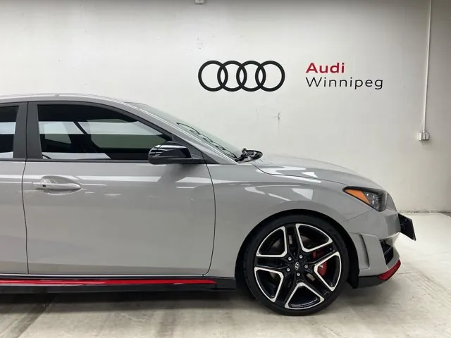 Hyundai Veloster 2022 photo 3